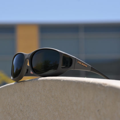 Unisex fitover sunglasses